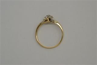 Diamond Fashion Ring 7 Diamonds .07ctw 14K Yellow Gold 1.5g Sz:5